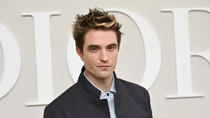 Robert Pattinson