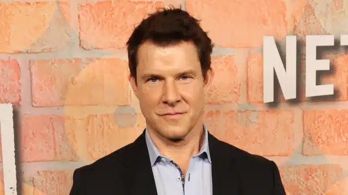 Eric Mabius