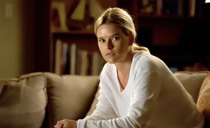 Alice Eve